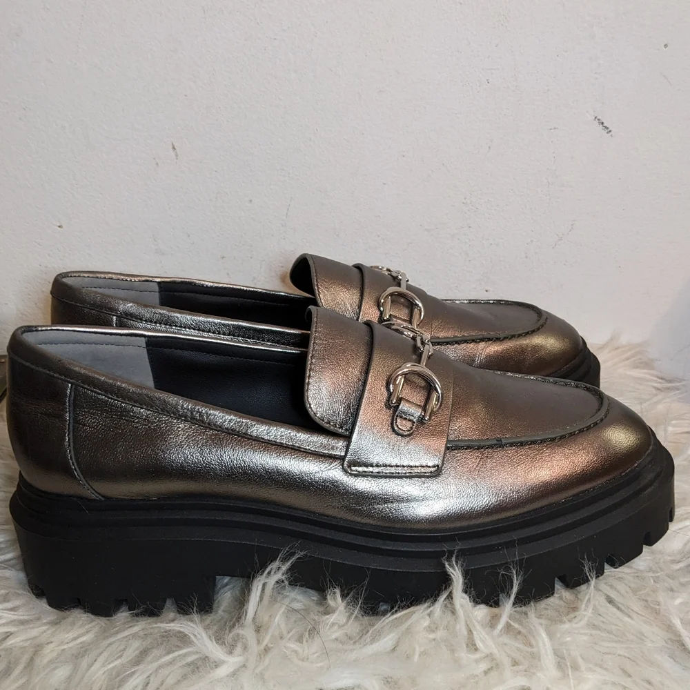 Stuart Weitzman gorgeous chunky